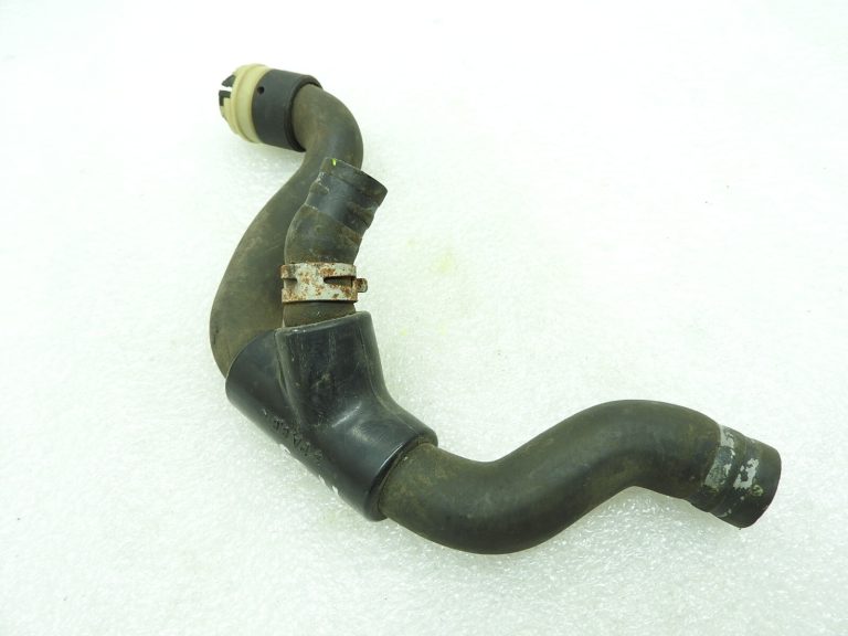 Radiatora šļūtene Ūdens atgriešanas šļūtene Opel Astra H 1.7 CDTi GM 13125529 6818576