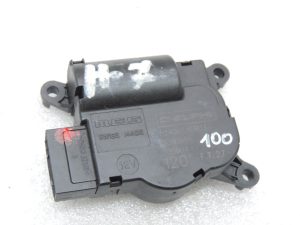 Opel Astra H Apkures ventilācijas lūkas servomotors Servomotors 52406339 R03 120°