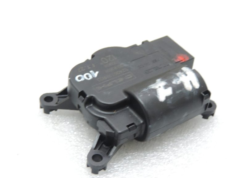 Opel Astra H Apkures ventilācijas lūkas servomotors Servomotors 52406339 R03 120°