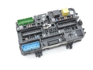 Opel Astra H Aizmugurējā drošinātāju kārba 13181278 DP Atiestatīšana ar kodu