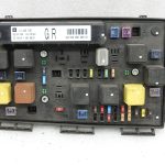 UEC priekšējā drošinātāju kārba Opel Astra H Zafira B 13206745 GR Atiestatīt atiestatīšanu
