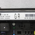UEC priekšējā drošinātāju kārba Opel Astra H Zafira B 13206745 GR Atiestatīt atiestatīšanu