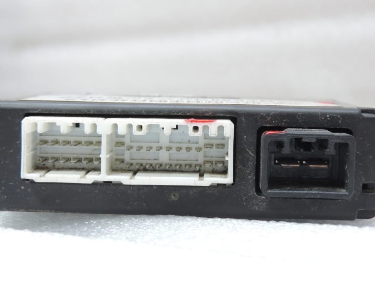 Chrysler Grand Voyager V Elektriskais aizmugurējo durvju vadības bloks 05082068AD