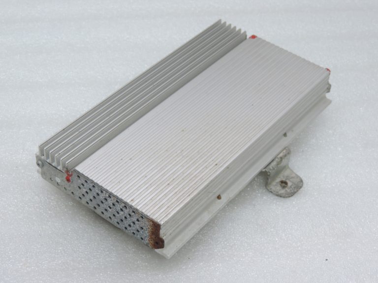Chrysler Grand Voyager V vadības bloks Audio pastiprinātājs Skaņas pastiprinātājs 05107086AG