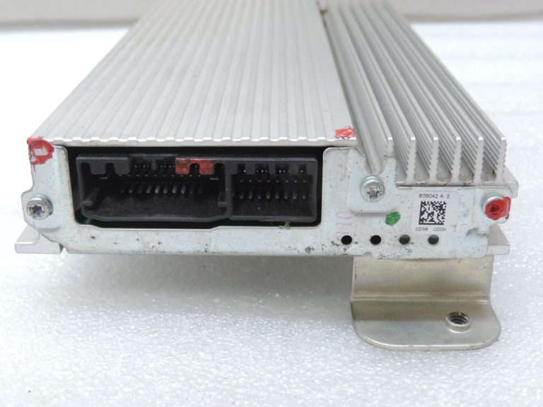 Chrysler Grand Voyager V vadības bloks Audio pastiprinātājs Skaņas pastiprinātājs 05107086AG