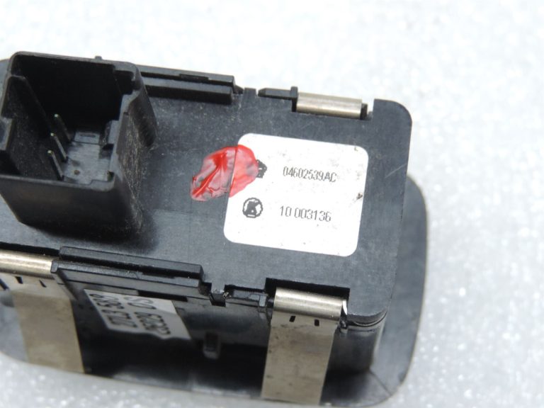 Chrysler Grand Voyager V Logu regulatora slēdzis aizmugurējais kreisais labais 04602539AC