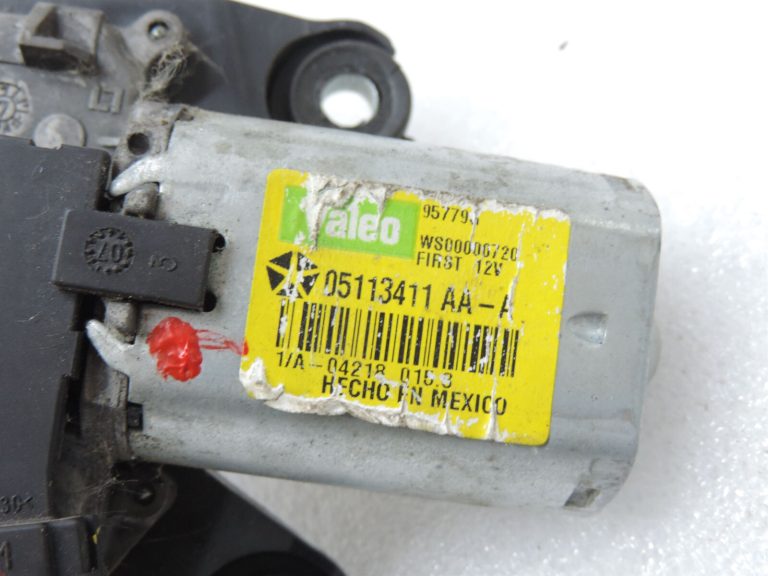 Chrysler Grand Voyager V Aizmugurējā tīrītāja motors Aizmugurējā tīrītāja motors 05113411AA