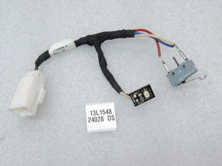 Lancia Thema II Chrysler 300 instrumentu paneļa centrālā glabāšanas nodalījuma vadu instalācija