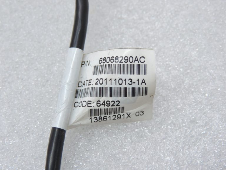 Lancia Thema II Chrysler 300 centrālās konsoles glabāšanas nodalījums USB AUX ieeja Ar kabeli