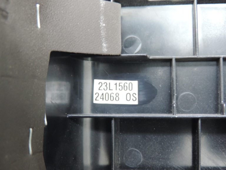 Lancia Thema II Chrysler 300 centrālā konsole ādas centrālais roku balsts roku balsts