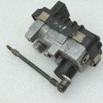 Oriģinālais Chrysler Voyager V (RT) 2.8 CRDi turbokompresora piepūtēja regulatora regulators