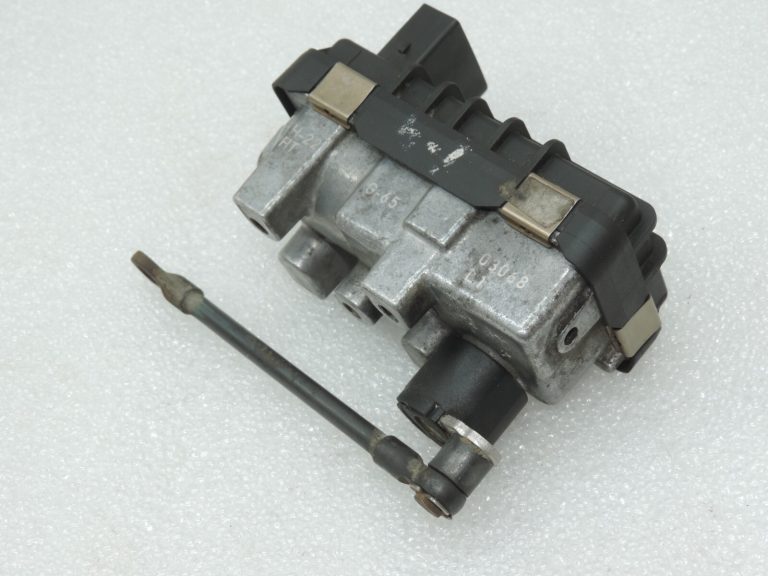 Oriģinālais Chrysler Voyager V (RT) 2.8 CRDi turbokompresora piepūtēja regulatora regulators