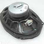 Oriģinālais Chrysler Voyager V (RT) priekšējo/galējo durvju skaļrunis 05081669AB
