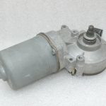 Oriģinālais Chrysler Voyager V (RT) Vējstikla tīrītāja motora priekšējais 68028446AA