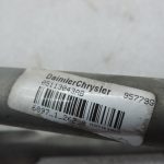 Oriģinālais Chrysler Voyager V (RT) vējstikla tīrītāju savienojums 5113043AA 05113043AA 05113043AA