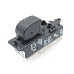 Isuzu Trooper Opel Monterey Aizmugurējā elektriskā loga slēdzis 8970983422