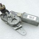 Isuzu Trooper Opel Monterey Aizmugurējā tīrītāja motors Aizmugurējā tīrītāja motors 8971472160