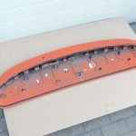 Jeep Renegade aizmugurējais spoileris aizmugurējām durvīm – Omaha Orange – 562