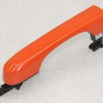 Oriģinālā Jeep Renegade priekšējo durvju rokturis kreisais labais Omaha Orange 735607769