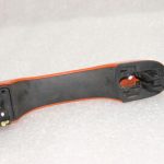 Oriģinālais Jeep Renegade aizmugurējo durvju rokturis kreisais labais Omaha Orange 735607769