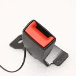 Jeep Renegade drošības jostu sprādzes aizmugurējā centrā 735644474 735598099