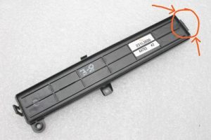 Oriģinālais Jeep Renegade salona gaisa filtra vāks 68266032AA