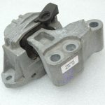 Oriģinālais Jeep Renegade BU 2.0 MJet motora stiprinājums 520303240 52070967
