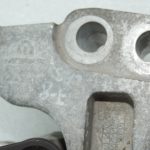 Oriģinālais Jeep Renegade BU 2.0 MJet motora stiprinājums 520303240 52070967