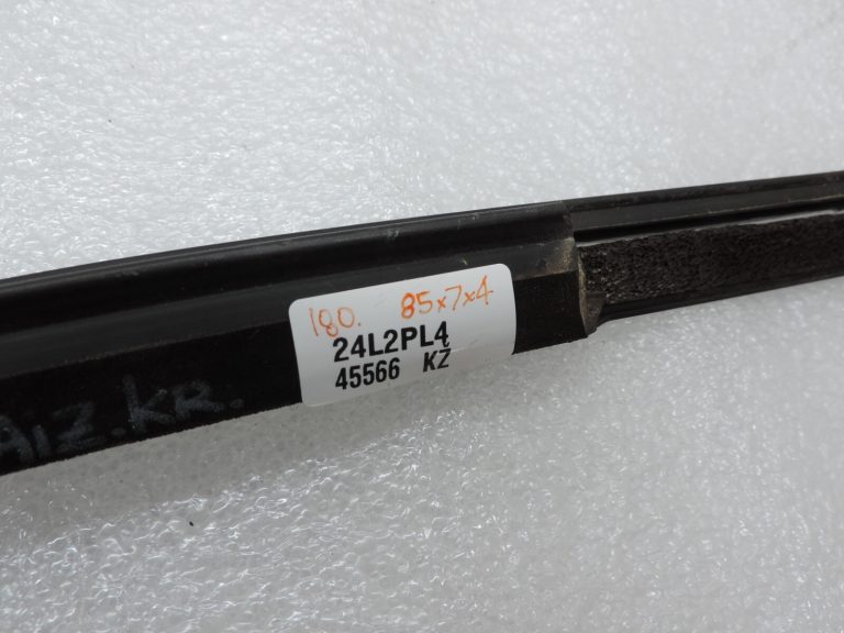 Oriģināls Jeep Renegade BU loga līstes, aizmugurējo kreiso durvju līstes 52092162 52223918