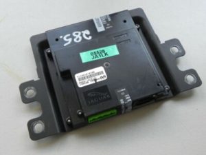 Jaguar XF multimediju vadības bloks 8X2314C512AA C2Z8937