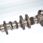 Opel X14XE Z14XE kloķvārpsta ar gultni 93190144 24467155 9242091 24454280