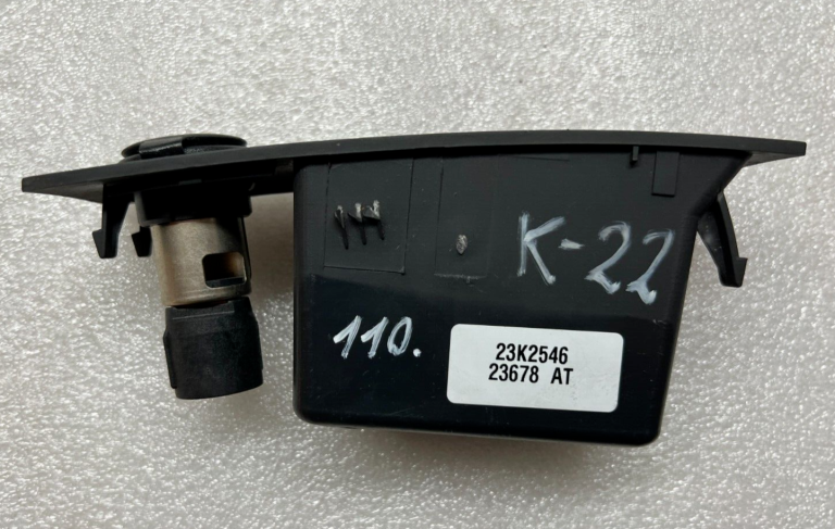 Opel Meriva glabāšanas nodalījums glabāšanas ligzda aizmugurē 13122630