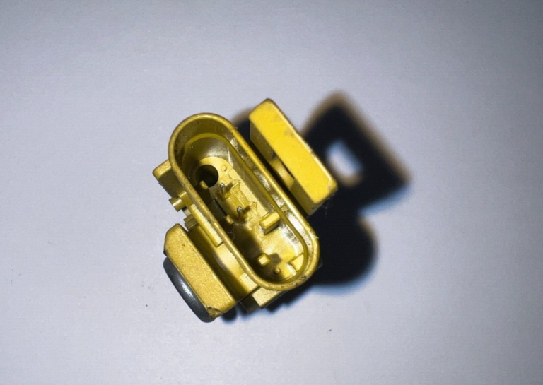 Opel Corsa D Gaisa spilvenu sensors aizmugurējais kreisais 13262362