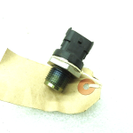 Oriģinālais Bosch degvielas spiediena sensors Alfa Fiat Lancia Opel Saab 0281002903