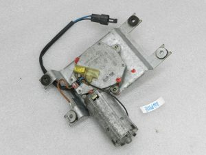 Opel Calibra A Aizmugurējā tīrītāja motors 90355863