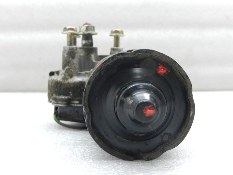 Opel Calibra Senator B Priekšējā vējstikla tīrītāja motors Tīrītāja motors SWF 90346777