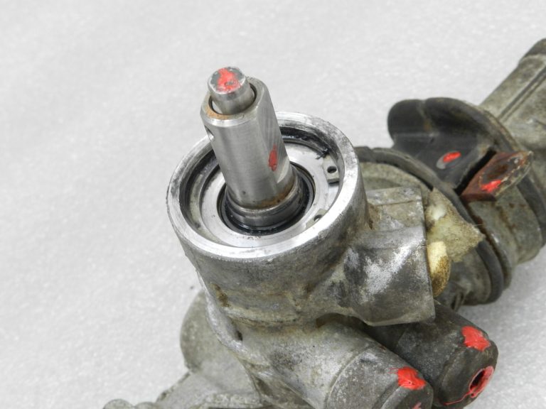Opel Calibra Vectra A ZF stūres pārnesumkārbas stūres pastiprinātājs stūres iekārtas zobrats un zobrats 90375266