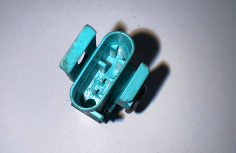 Opel Corsa D gaisa spilvena sensors 13271251