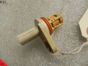 Oriģinālais GM OPEL CHEVROLET impulsu ģenerators sadales vārpstas sensors 55566932