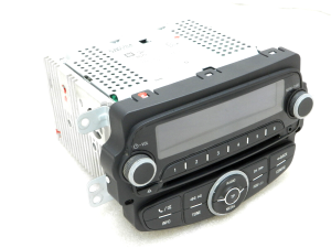 Opel Corsa E Adam auto radio vadības bloks Bluetooth USB AUX CD atskaņotājs 39012675