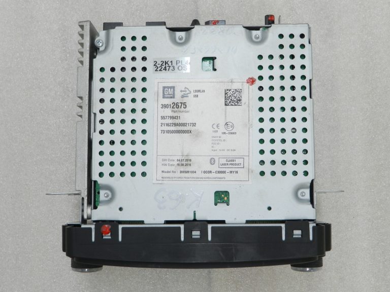 Opel Corsa E Adam auto radio vadības bloks Bluetooth USB AUX CD atskaņotājs 39012675