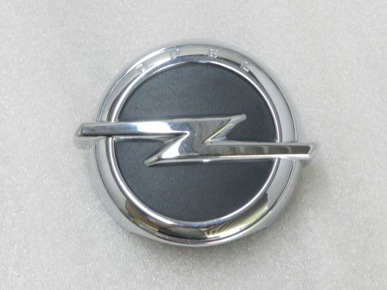 Opel Corsa E aizmugurējās durvis aizmugurējās durvis rokturis rokturis rokturis vāks emblēma 39007843