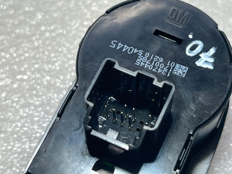 Opel Corsa E Gaismas slēdzis Gaismas slēdzis 13470445