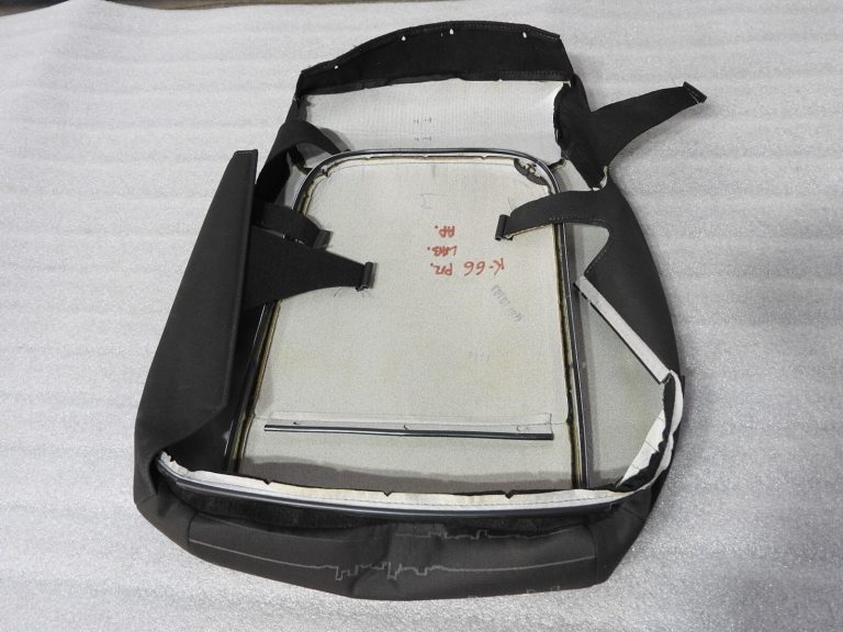 Opel Meriva B Apakšējā sēdekļa pārvalks melns/pelēks TABW TALE 13293664