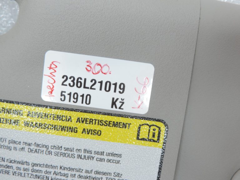 Oriģinālais Opel Meriva B Saules aizsegs Right Light Titanium bez apgaismojuma