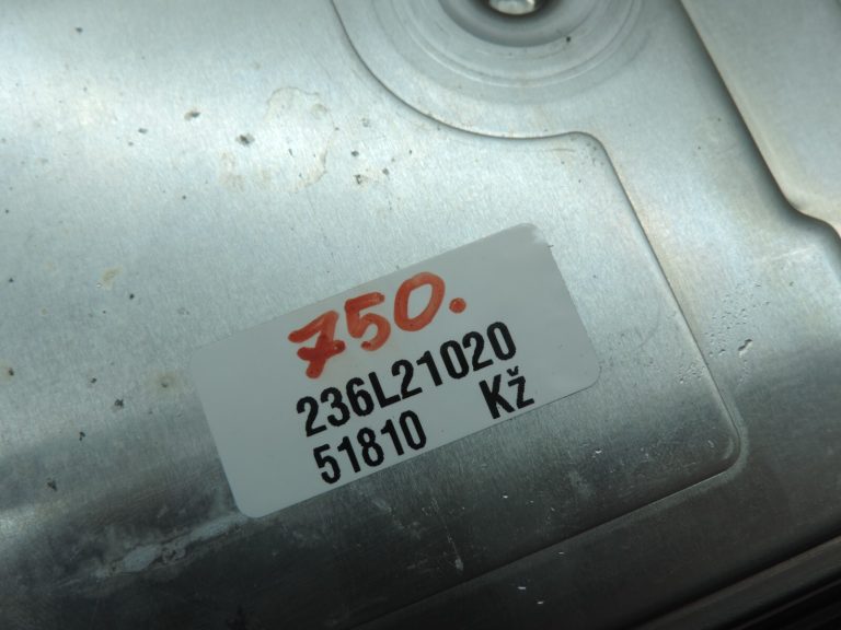 Oriģinālais Opel Meriva B Astra J 1.3 CDTi motora vadības bloks ECU 55578704, 55575349