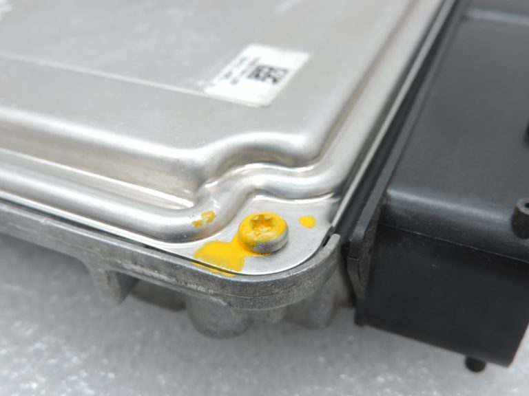 Oriģinālais Opel Meriva B Astra J 1.3 CDTi motora vadības bloks ECU 55578704, 55575349