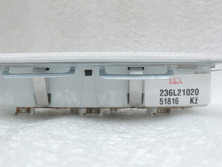 Oriģinālais Opel Meriva B aizmugurējais salona apgaismojums 13285096, 13502458, 13360606