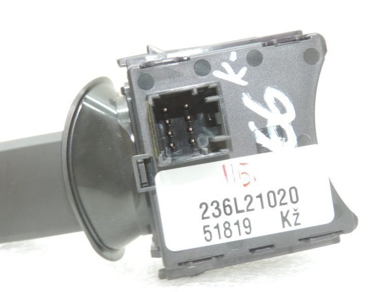 Oriģinālais Opel Meriva B stūres rata slēdzis tīrītāju slēdzis 20941131, 95433818
