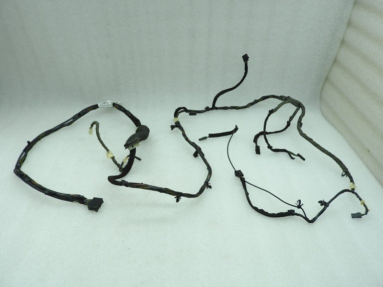 Aizmugures durvju instalācijas instalācija Opel Meriva B 13362969 13332187
